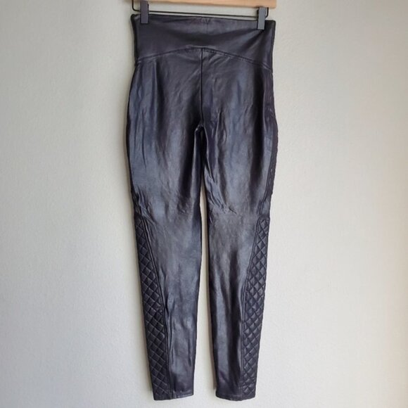 SPANX Quilted Faux Leather Leggings size XS NWT - Picture 5 of 10